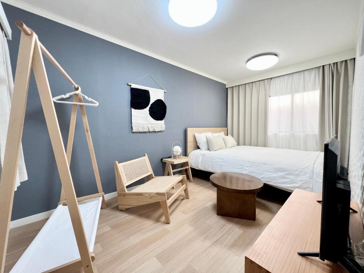 Tranquil House With 3 Bedrooms 7Min To Metro Straight To Shinjuku And Shibuya Tokyo Exterior photo